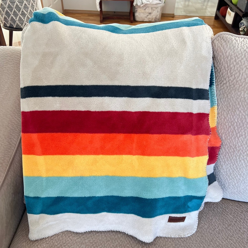 Pendleton Ultra Soft Plush Throw Blanket Mount Foraker Striped 50x70 Cozy Cabin